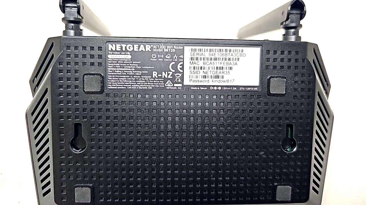 Netgear R6120 Wireless WiFi Router Dual Band Internet USB Black AC1200 OEM