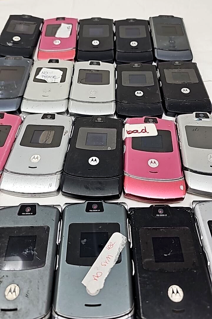 Lot of 20 Motorola Razr V3 Flip Phone T-Mobile Antique Slim GSM Vintage x Repair