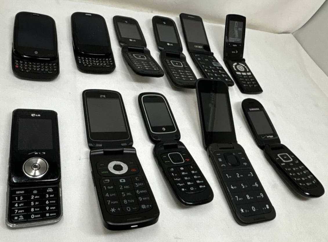 Lot of 11 Samsung U360 LG B470 Sanyo Katana LX Alcatel Myflip Palm Pre 2 ZTE