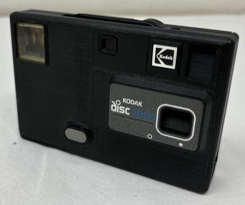 Kodak Disc 3000 Disc Film Format Retro Camera Vintage 58° Angle of View Black