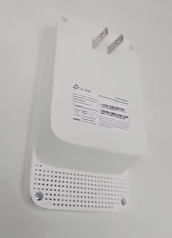 TP-Link Wireless WiFi Range Extender Signal Booster Internet Amplifier RE300