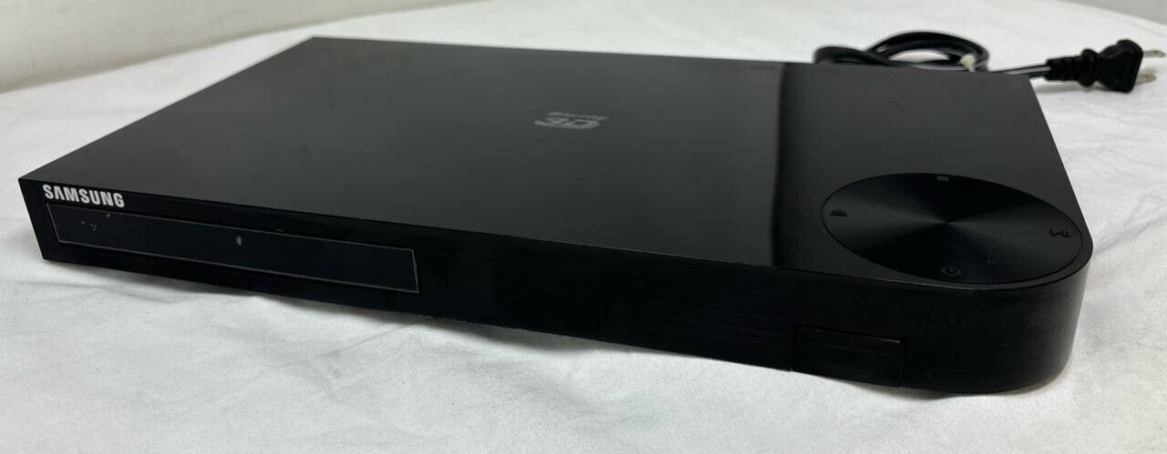 Samsung BD-F5900 3D Blu-Ray DVD Player 1080P WiFi HDMI USB Full HD DTS Smart Hub