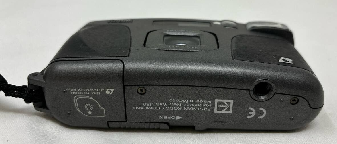 Kodak Advantix 3600IX APS Film Point and Shoot Camera Vintage Gray Original