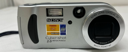 Sony Cyber Shot DSC-P51 Digital Camera Compact 2.0 MP 2x Optical Zoom Silver