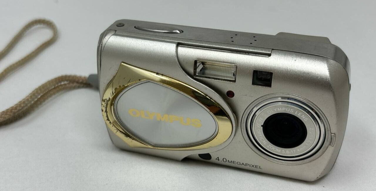 Olympus Stylus 410 Digital 4.0 MP Digital Camera 3x Optical 4x Digital Zoom OEM