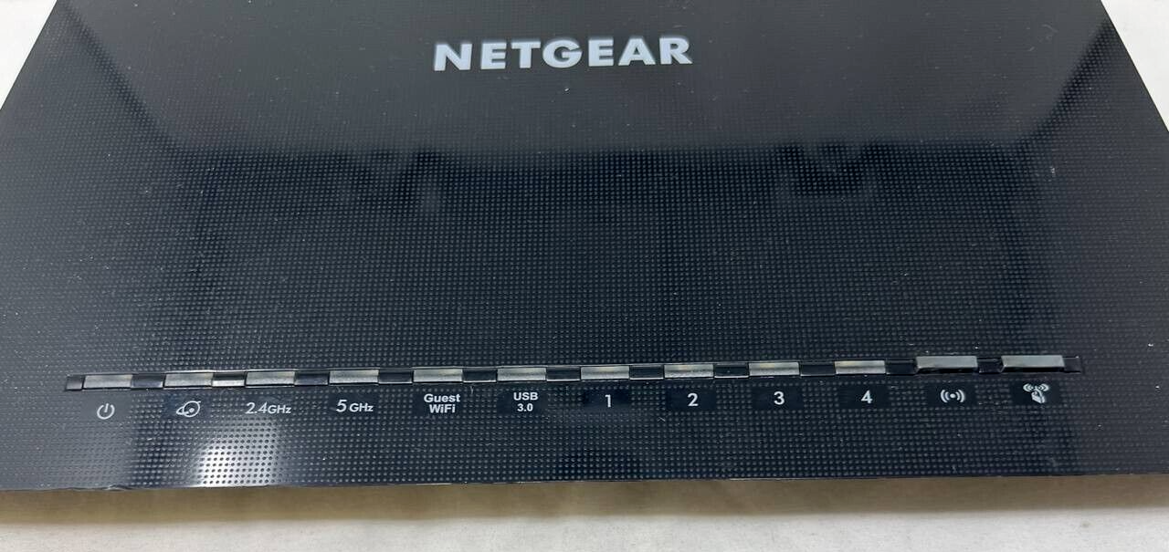 Netgear Nighthawk Smart WiFi Router Wireless Gigabit Internet Dual Band AC2100