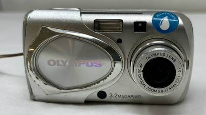 Olympus Stylus 300 Digital 3.2 MP Digital Camera 3x Optical 4x Digital Zoom OEM