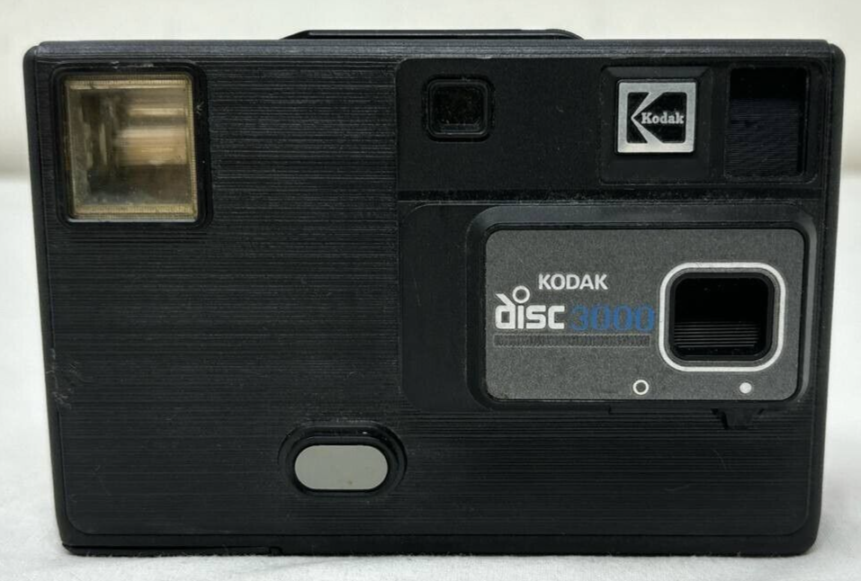 Kodak Disc 3000 Disc Film Format Retro Camera Vintage 58° Angle of View Black