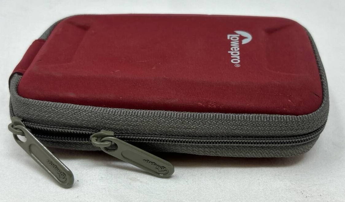 Lowepro Volta 25 Compact Digital Camera Pouch Red Carrying Case Zip Cover Bag