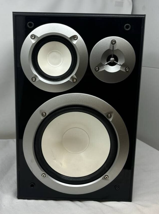 Yamaha NS-6490 Bookshelf Speaker 1 Way Channel Home Audio 70W Black READ