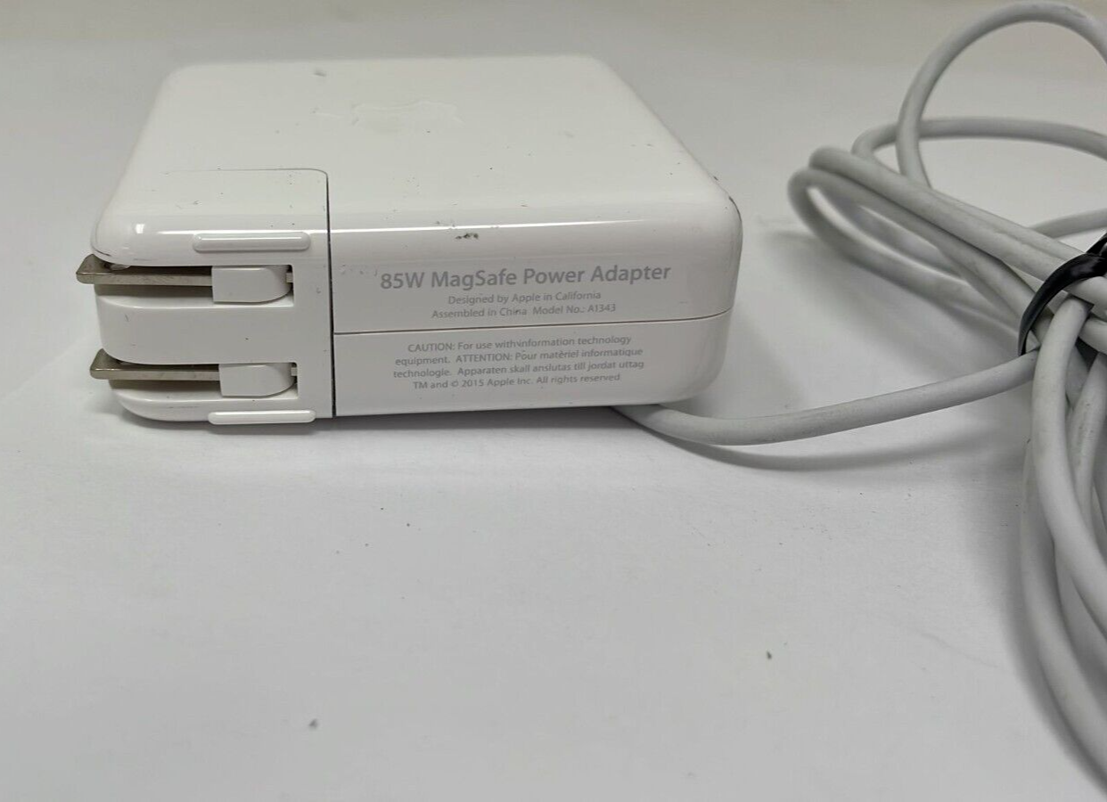 Apple 85W Magsafe Power Adapter MC556LL/B For Macbook Pro 15" 17" A1343 A1398