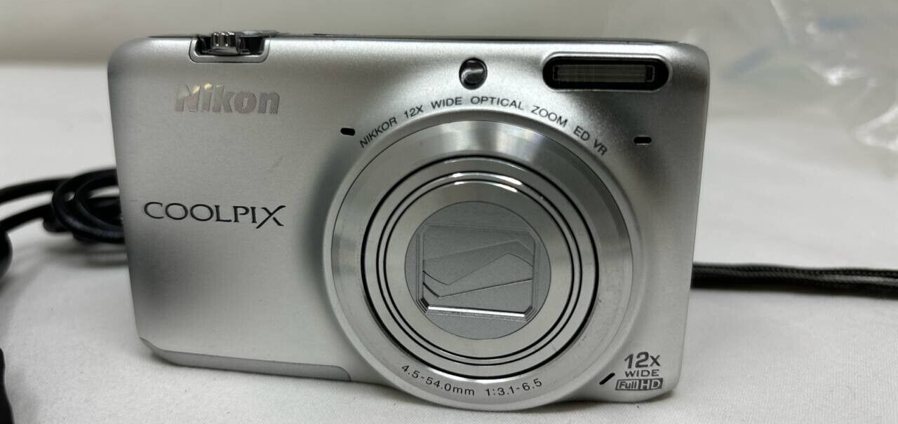 Nikon Coolpix S6500 16 MP Digital Camera 12x Optical Zoom Built In WiFi Silver