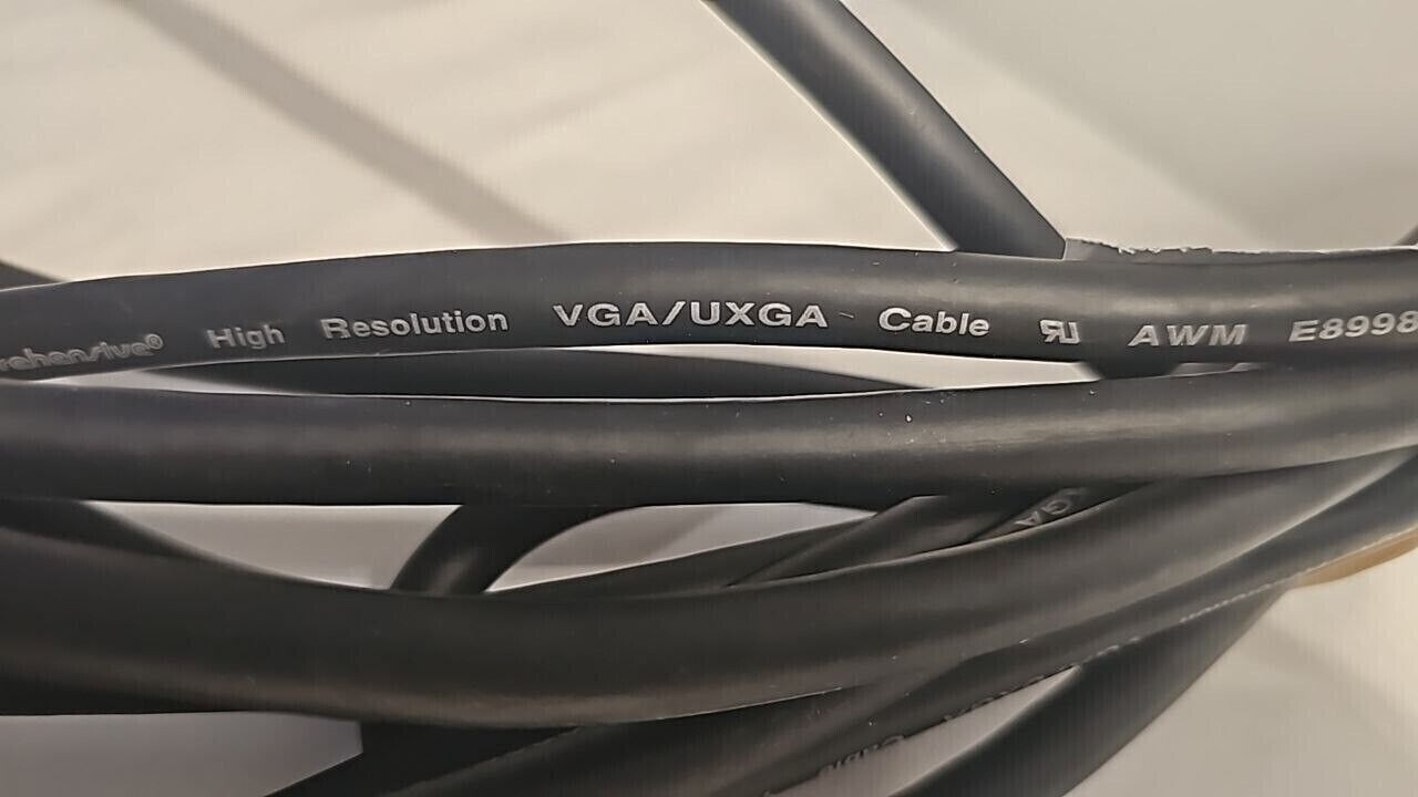 Comprehensive High Resolution VGA UXGA AWM 18ft Cable Style 20276 Male Connector