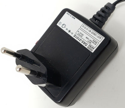 Astec DA5-3101E AC100-240V 0.25A Switching Power Supply Euro Pin 50 60Hz Black