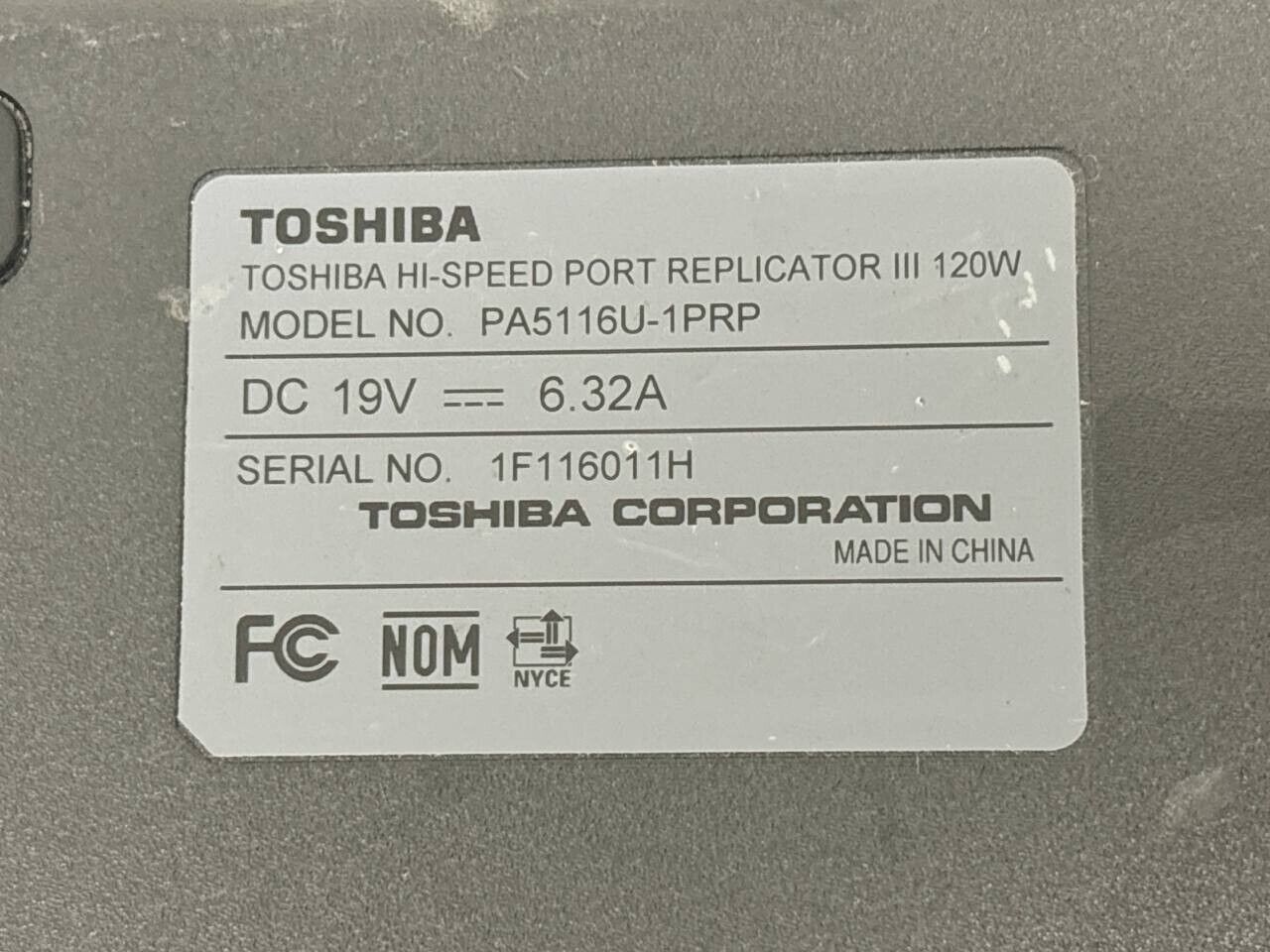 Toshiba Hi-Speed Port Replicator III 120W PA5116U-1PRP USB HDMI VGA 3 USB Ports