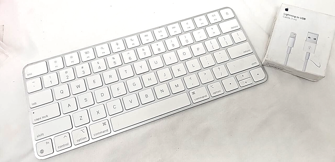 Apple Magic Keyboard US English Wireless Bluetooth for Laptop Mac White A2450