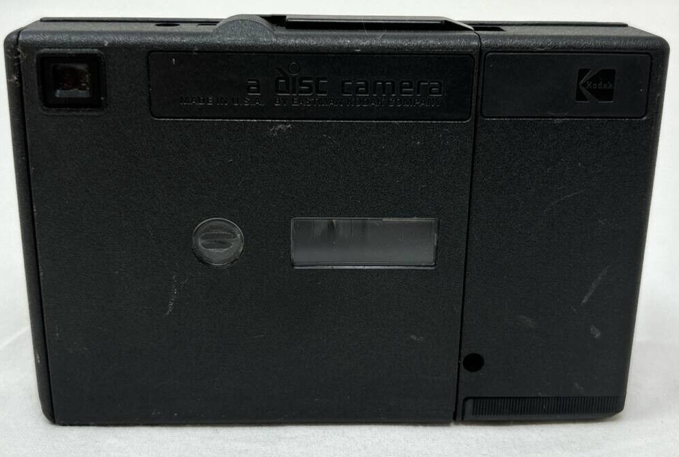 Kodak Disc 3000 Disc Film Format Retro Camera Vintage 58° Angle of View Black