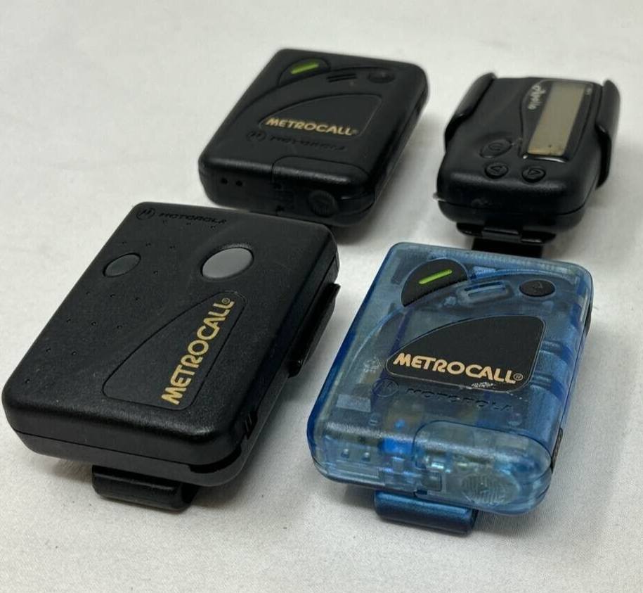 Lot of 4 Vintage Motorola Pagers Beepers Belt Clips Clock Backlight Vibration