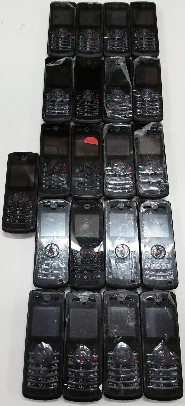 21 Lot Motorola W175 U2 GSM Cell Phones Wholesale Bar Simple Phone Complete Read