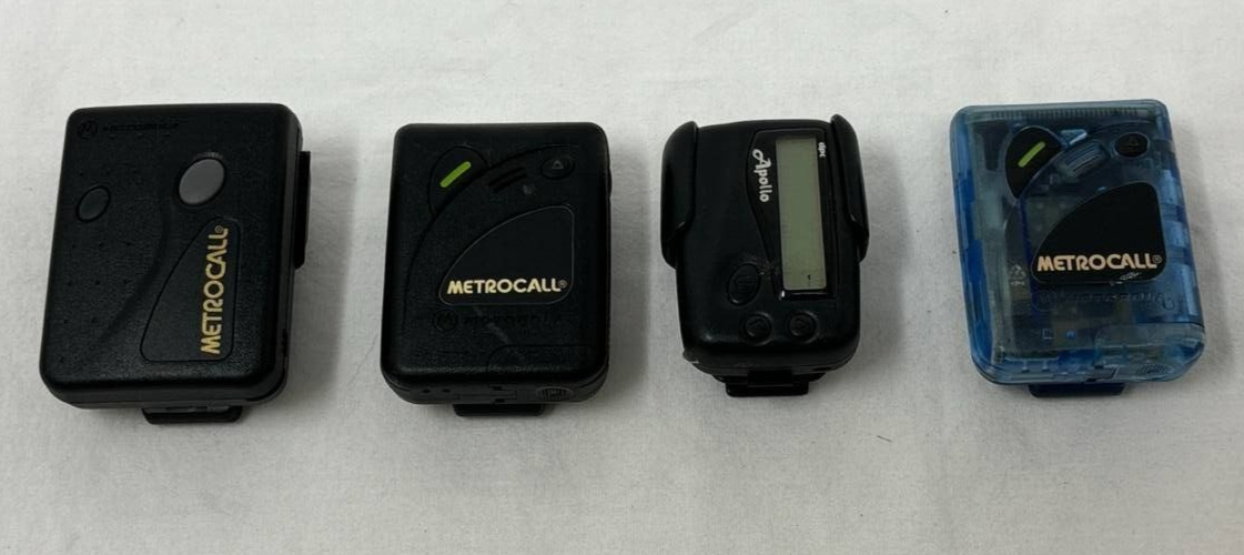 Lot of 4 Vintage Motorola Pagers Beepers Belt Clips Clock Backlight Vibration