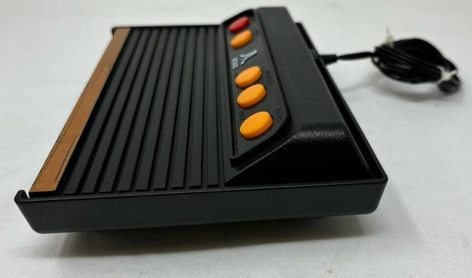 Atari Flashback 5 Classic Game Console Only 92 Built in Games Retro Gaming