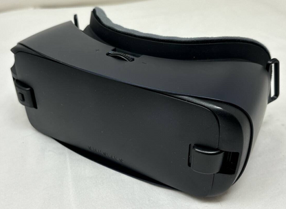 Samsung Gear VR SM-R323 Virtual Reality Headset USB-C Galaxy S6 S7 Edge Note 5