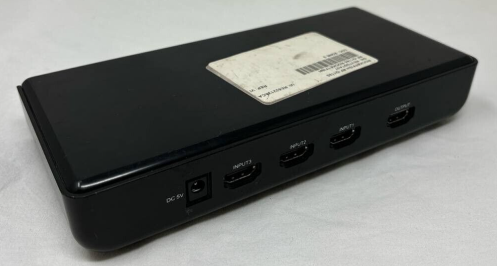 RCA DH3HSL HDMI 3 Port Switch Hub Switcher Box HD DVD Satellite PVR HDTV Black