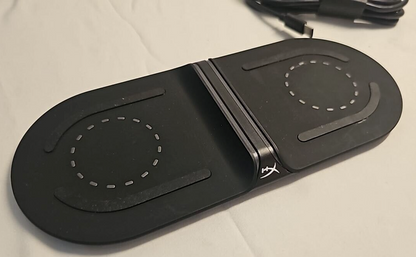 HyperX Chargeplay Base Qi Wireless Dual Charging Pads Portable Battery Charger